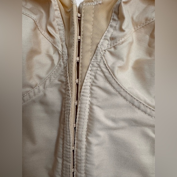 Exquisite Form Beige Longline Front Closure Bra 38B - Picture 5 of 8